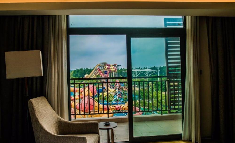 Gleetour Maya Hotel Wuhan Exterior foto